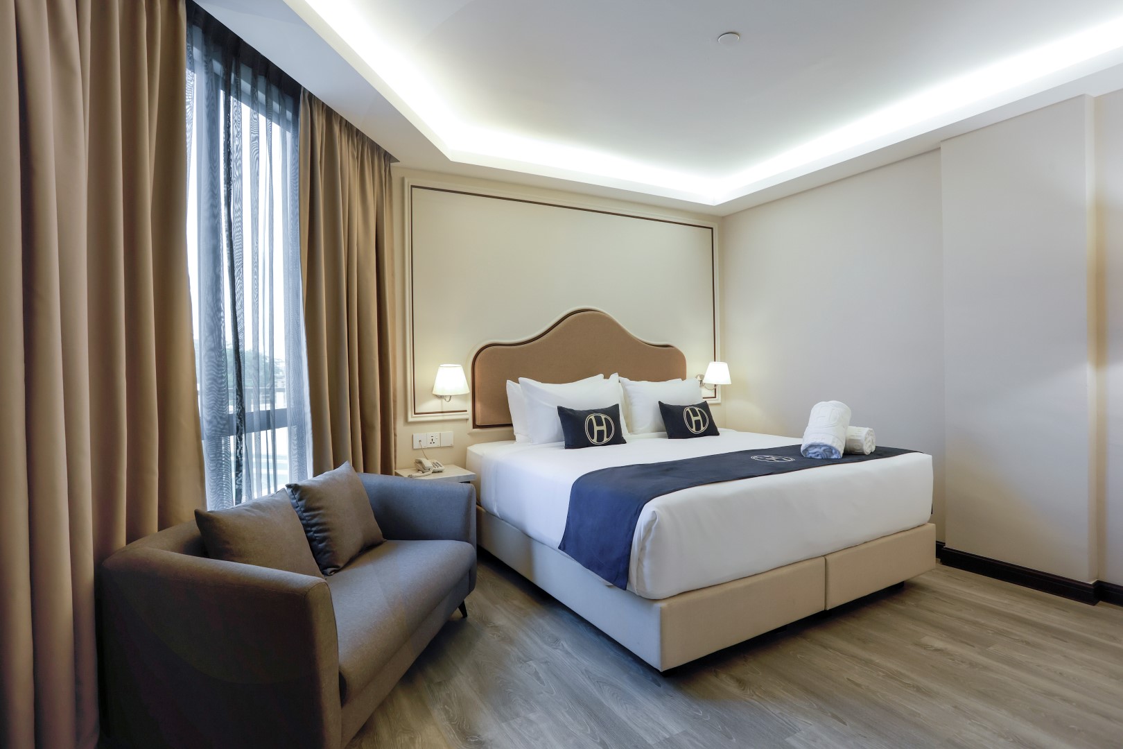 Junior Suite - The Host Hotel